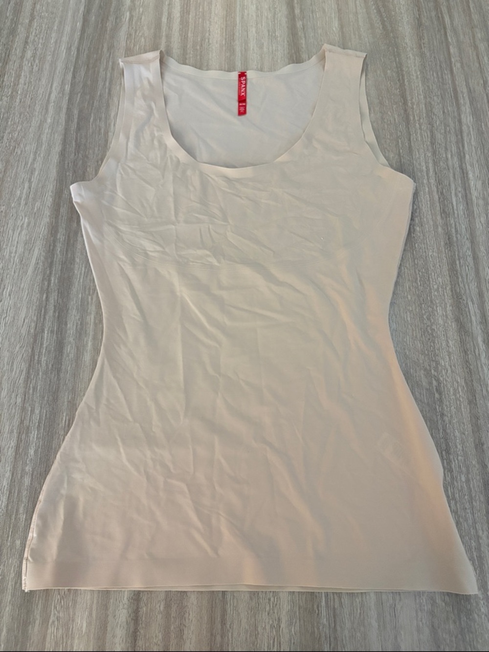 Spanx Scoop Neck Shaping Tank Top Base Layer in Beige Women’s Size Medium